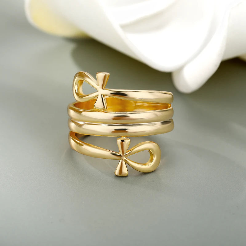 Double Coiled Geometric Ring