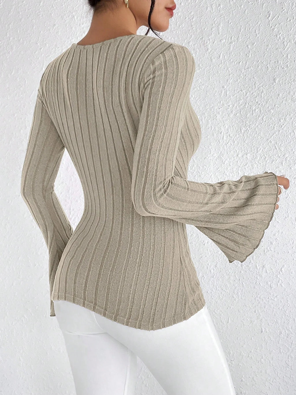 Women's V-Neck Striped Slim Knit Top