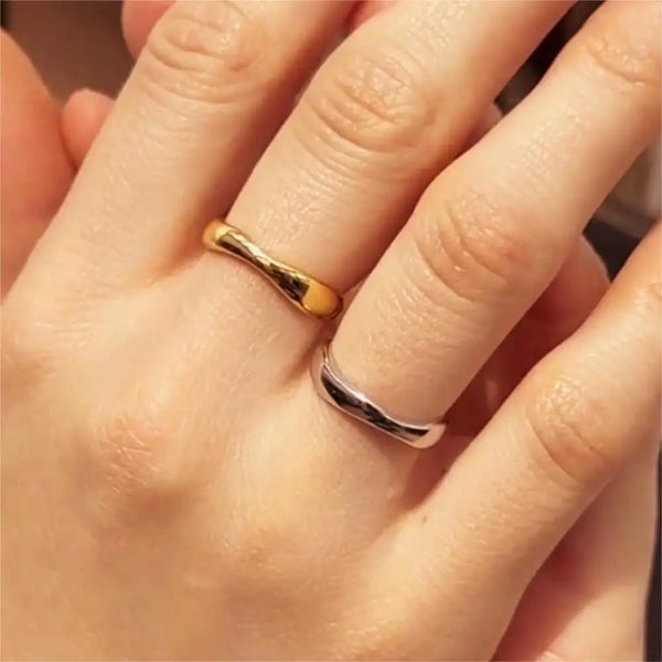 Elegant Stackable Ripple Rings